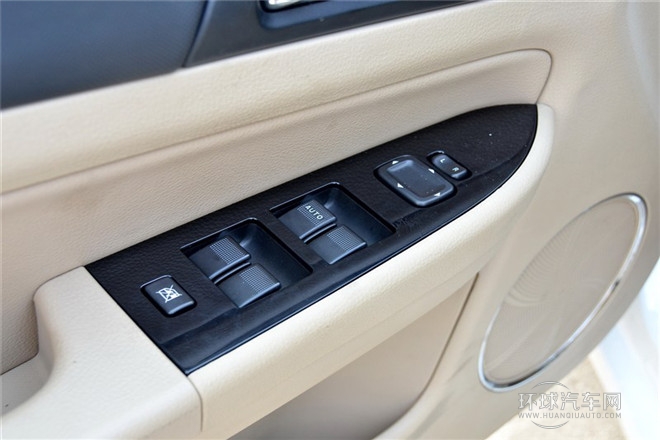 2013款 1.6L MT豪华型