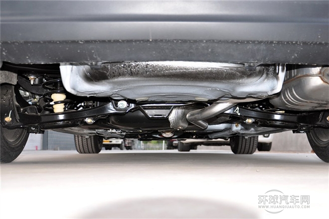 2013款 1.6L MT尊贵型