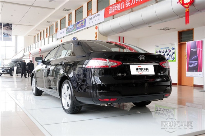 2014款 1.8T 自动豪华型