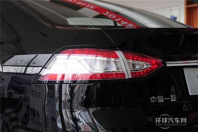2014款 1.8T 自动豪华型