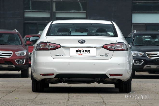 2014款 2.0T 自动豪华型