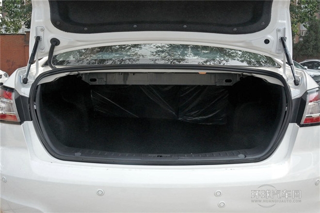 2014款 2.0T 自动豪华型
