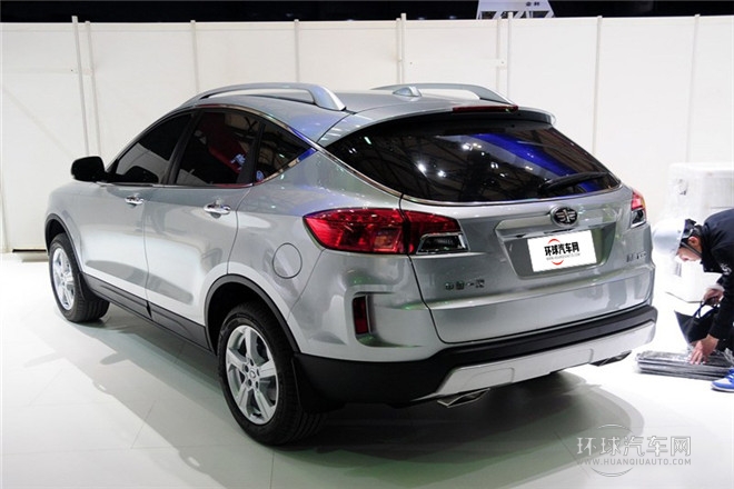 2013款 2.0L 手动豪华型