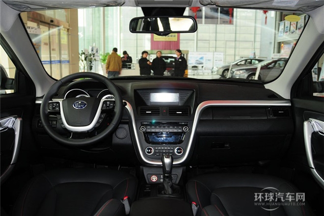 2013款 2.0L 手动豪华型