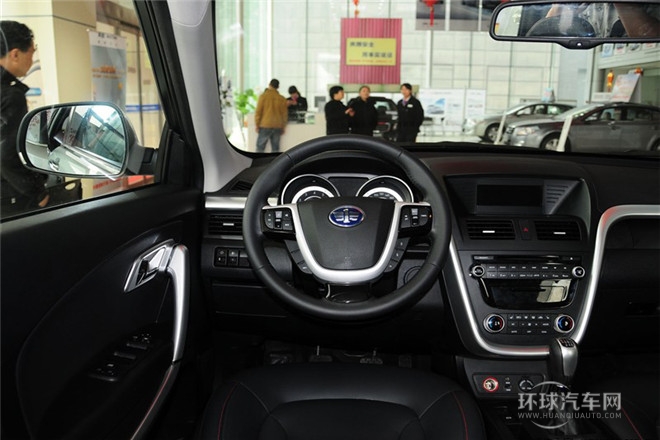 2013款 2.0L 手动豪华型