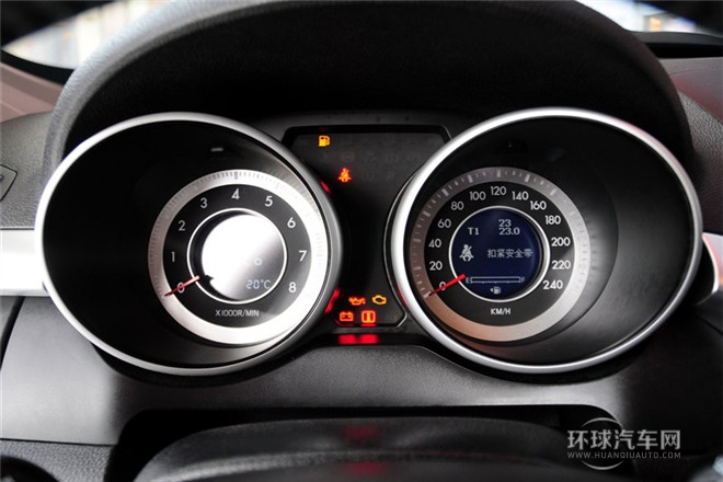 2013款 2.0L 手动豪华型