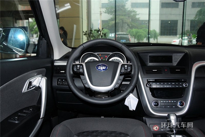 2013款 2.0L 自动舒适型