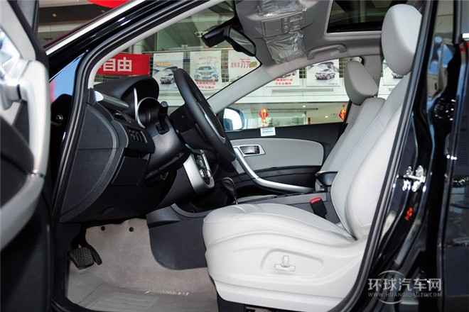 2013款 2.3L 自动豪华型