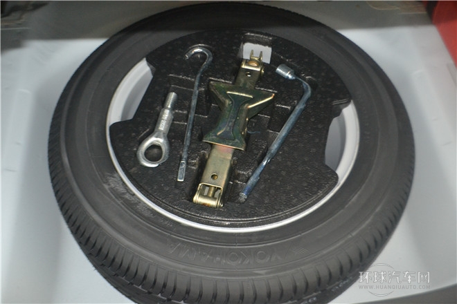 2014款 1.6L CVT两驱精英型