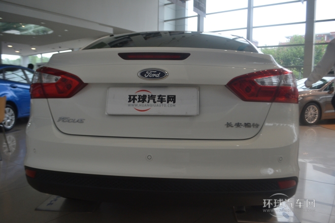 2012款 三厢 1.6L AT风尚型