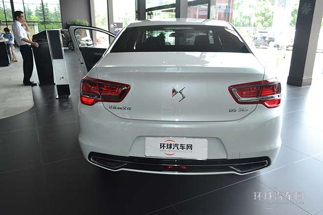 2014款 1.8L 自动舒适版VTi140