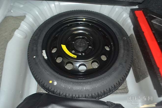 2013款 1.8T 自动豪华版