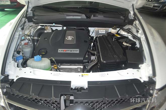 2013款 1.8T 自动豪华版