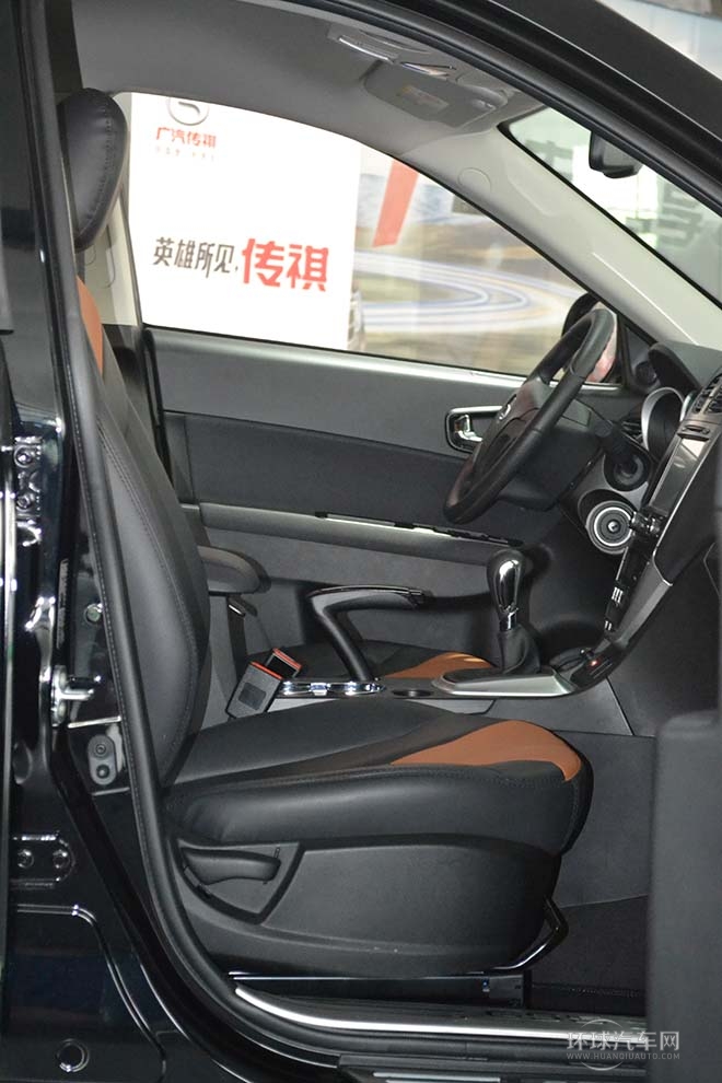 2012款 2.0L 手动两驱舒适版