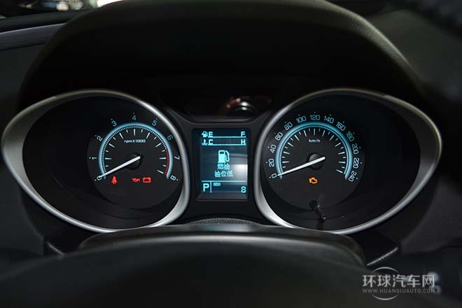 2012款 2.0L 手动两驱舒适版