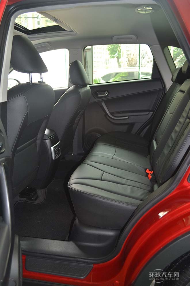 2013款 1.8T 自动两驱精英版