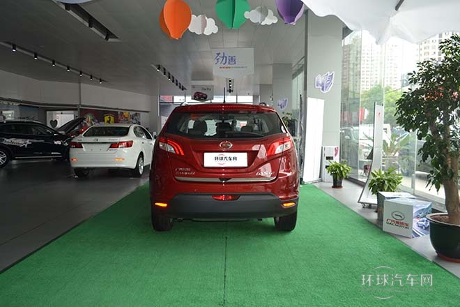 2013款 1.8T 自动两驱精英版