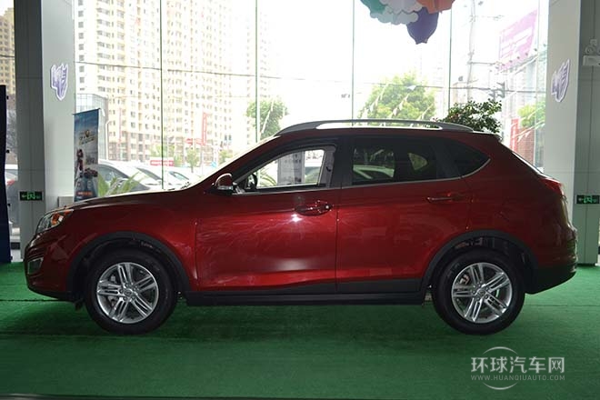 2013款 1.8T 自动两驱精英版