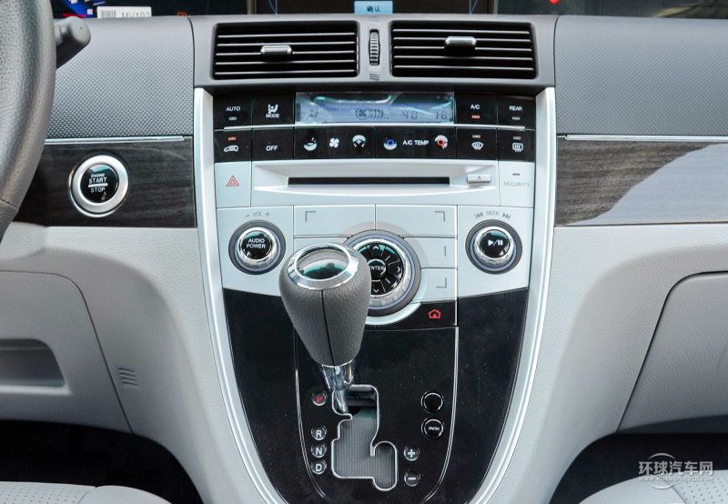 2013款 2.0T 商务型