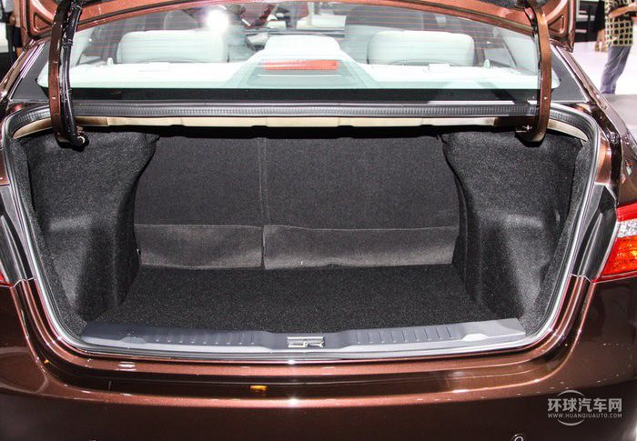 2014款 荣耀导航版 1.8T 手动经典型