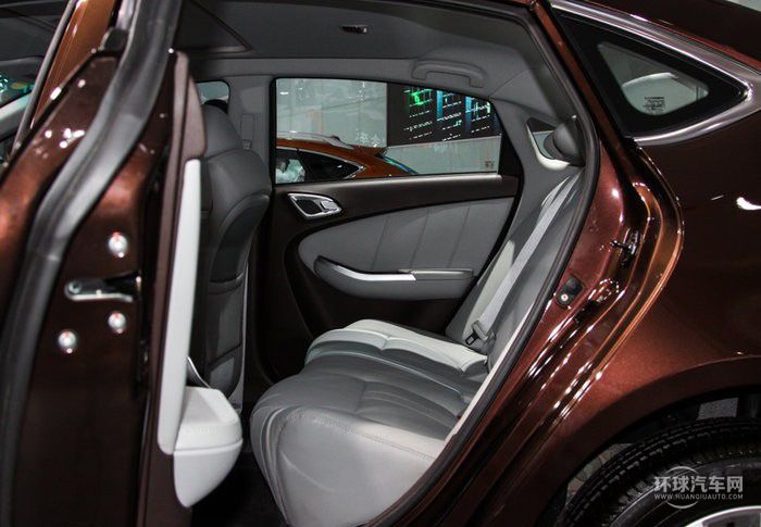 2014款 荣耀导航版 1.8T 手动经典型
