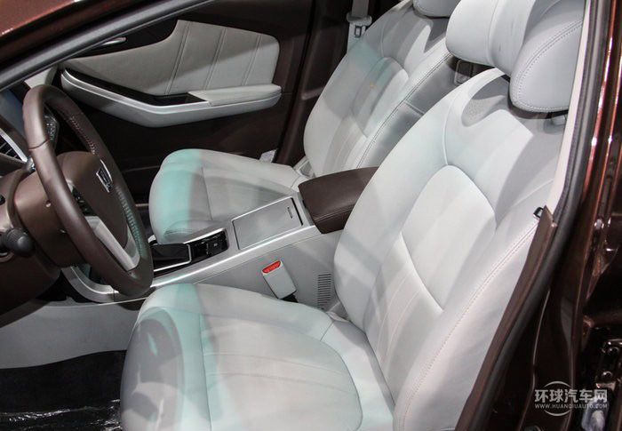 2014款 荣耀导航版 1.8T 手动经典型