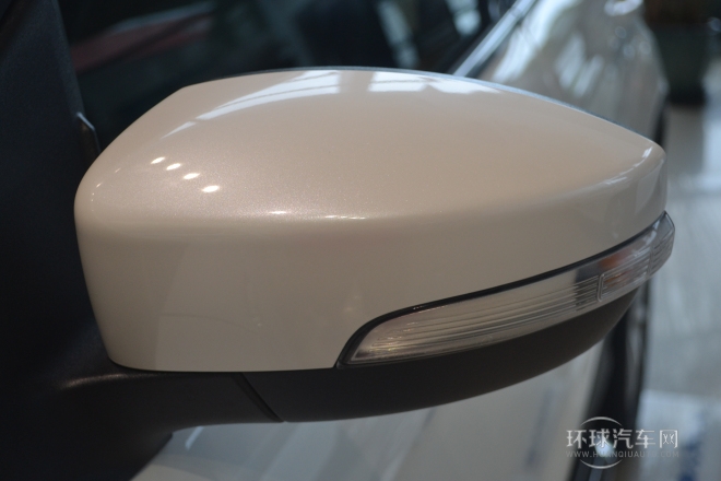 2013款 1.6L GTDi 两驱风尚型