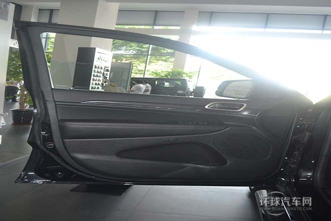 2014款 3.6L 精英导航版