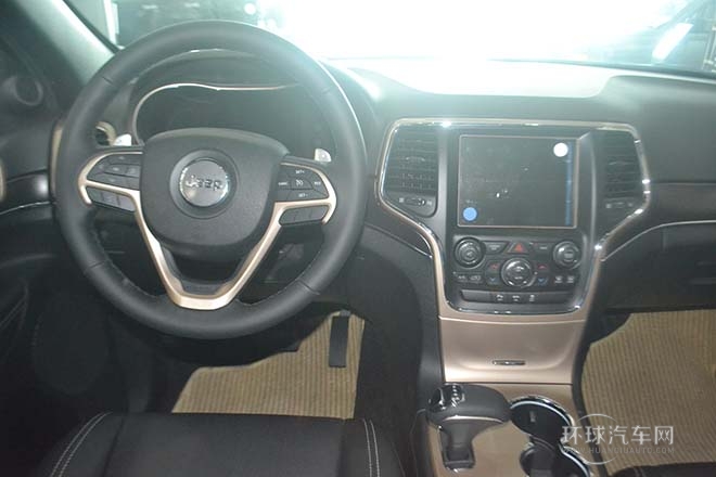 2014款 3.6L 精英导航版