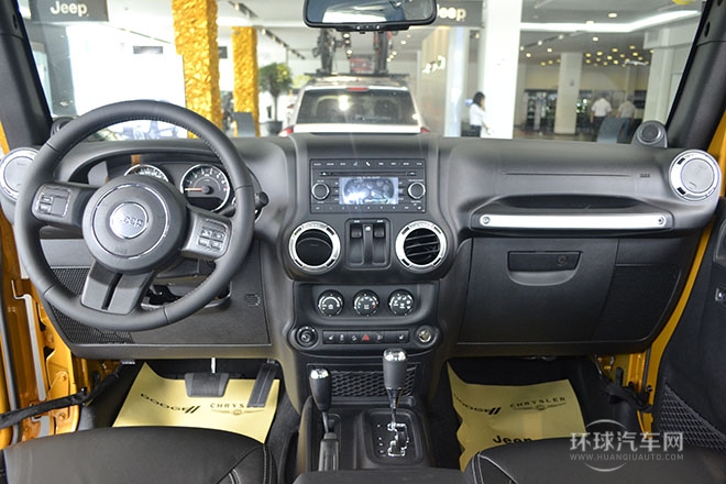 2013款 3.6L 两门版 Sahara