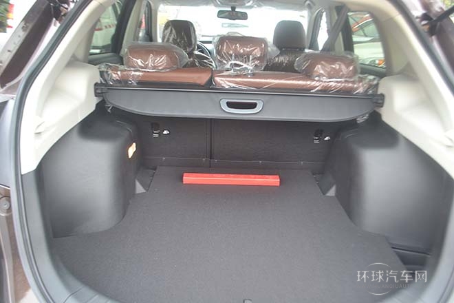 2013款 1.8T 自动四驱至尊版