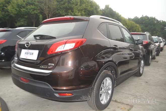 2013款 1.8T 自动四驱至尊版