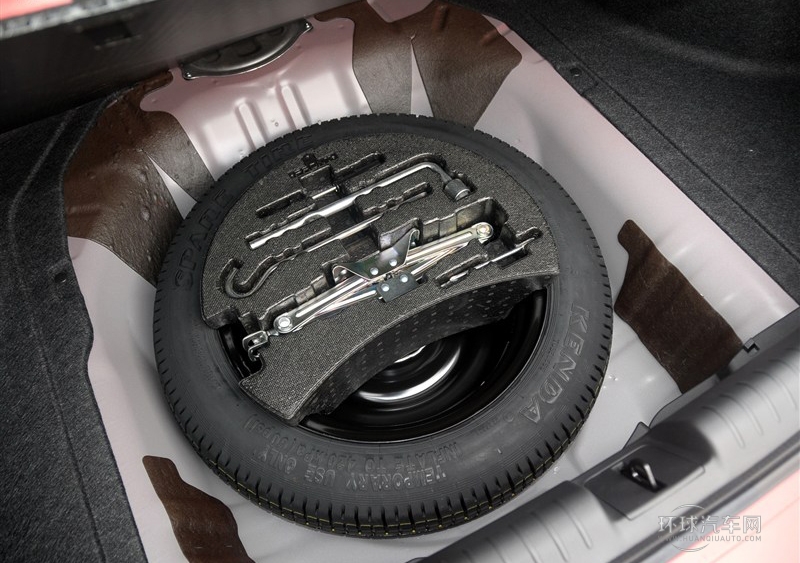 2014款 1.8L 自动豪华版