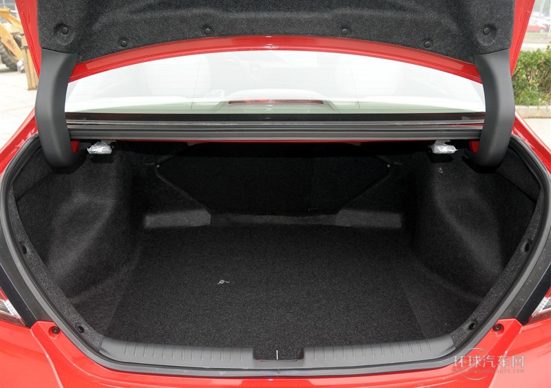 2014款 1.8L 自动豪华版