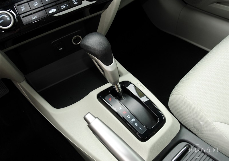2014款 1.8L 自动经典版