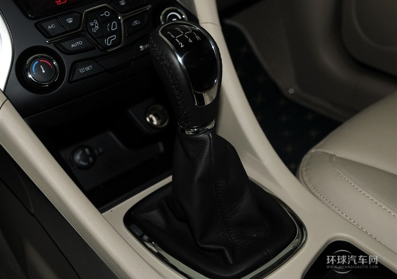 2013款 1.6L DVVT 手动致尚版