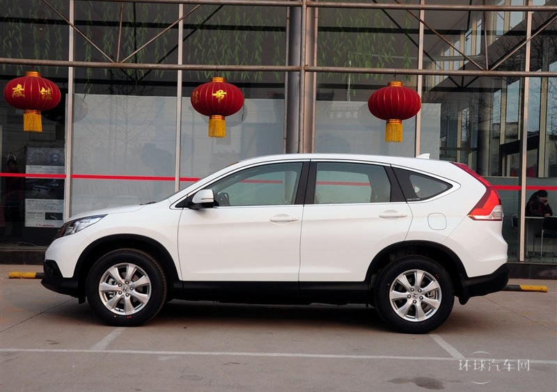 2012款 2.0L 两驱都市版