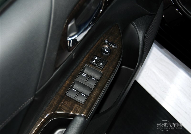 2014款 2.4L EXN 豪华导航版