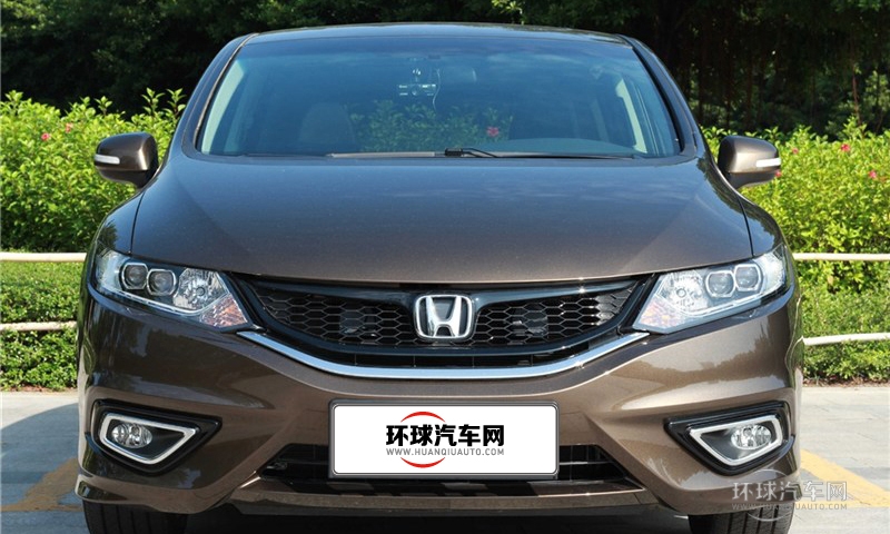 2013款 1.8L CVT豪华版 6座