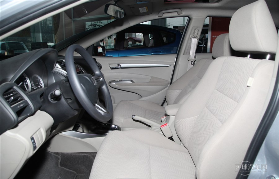 2012款 1.5L 自动精英版