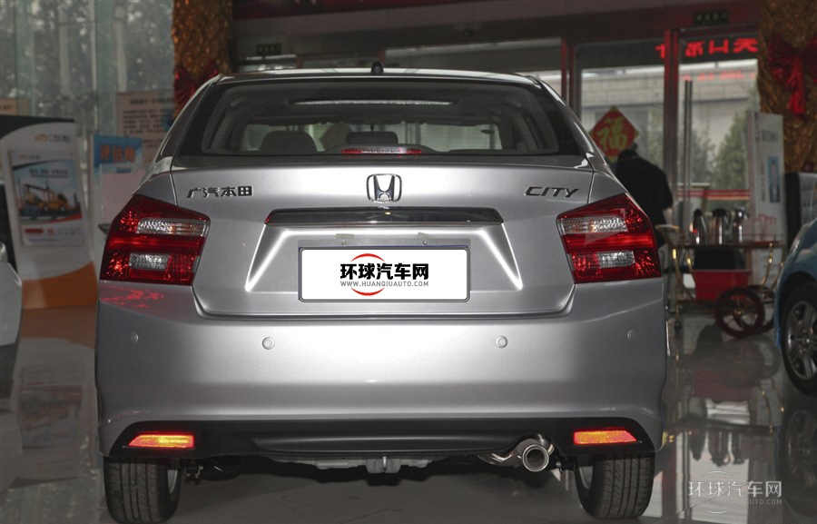 2012款 1.5L 自动精英版