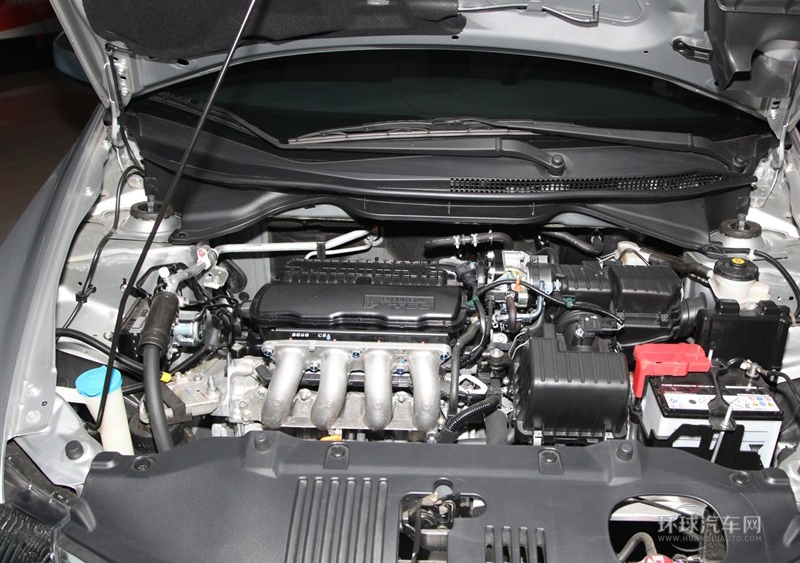 2012款 1.5L 手动精英版