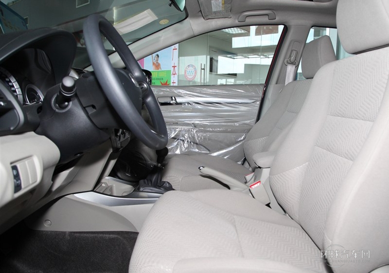 2012款 1.5L 手动精英版