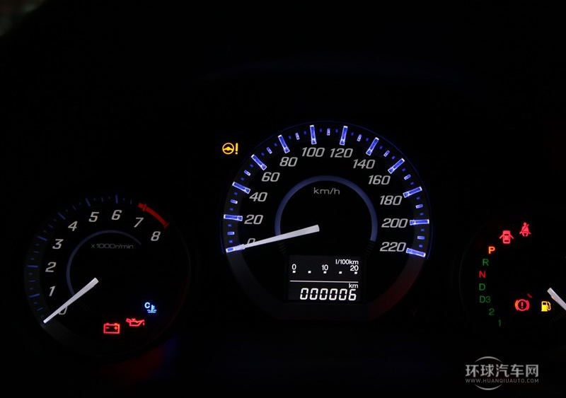 2012款 1.5L 手动精英版