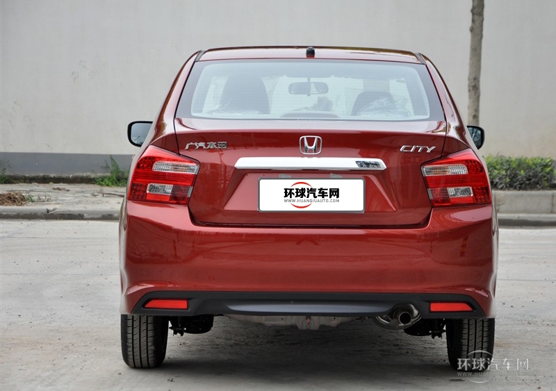 2012款 1.5L 手动舒适版