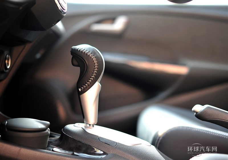 2013款 1.3L 标准型