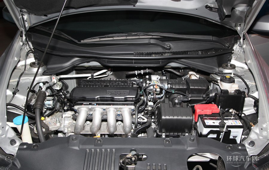 2012款 1.8L 自动舒适版