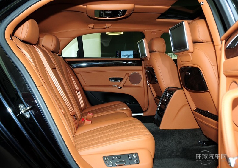 2014款 4.0T V8 尊贵版