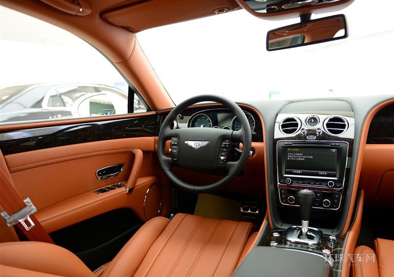 2014款 4.0T V8 标准版