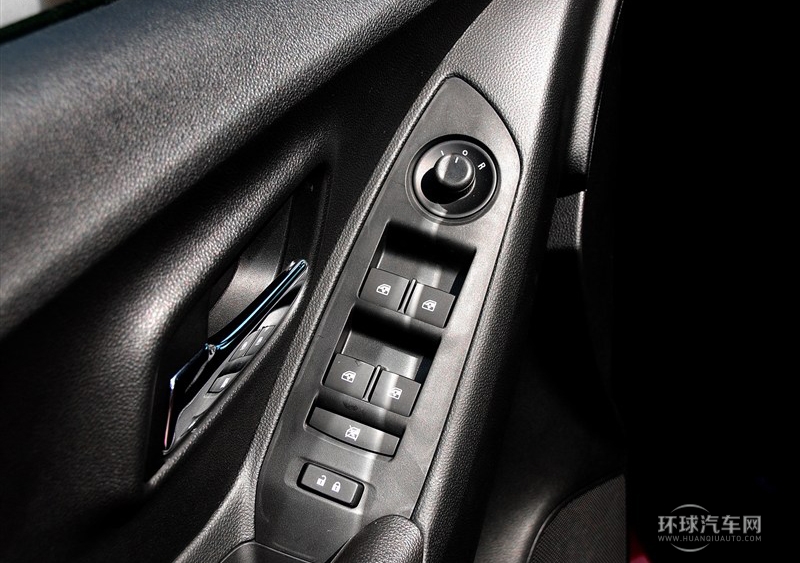 2014款 1.4T 自动两驱舒适型